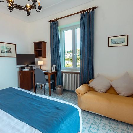 Hotel Villa Sarah Capri Esterno foto