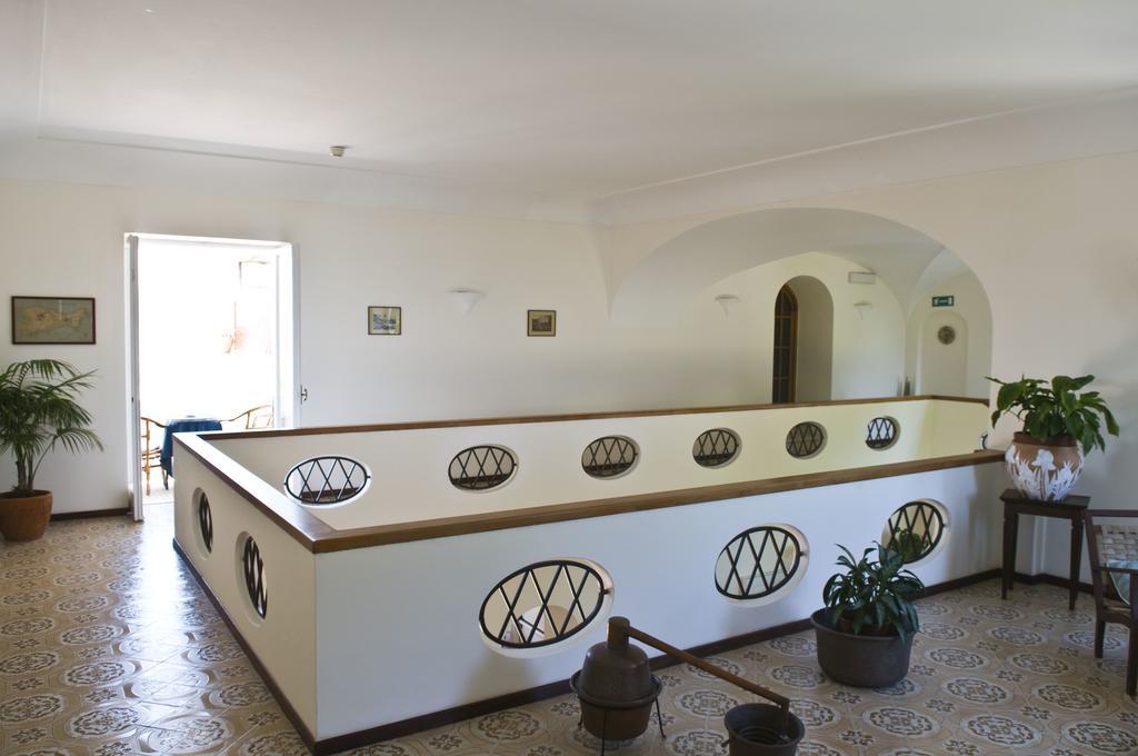 Hotel Villa Sarah Capri Esterno foto