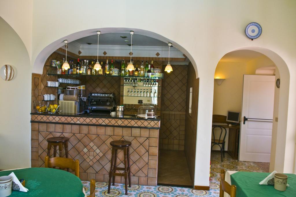 Hotel Villa Sarah Capri Esterno foto