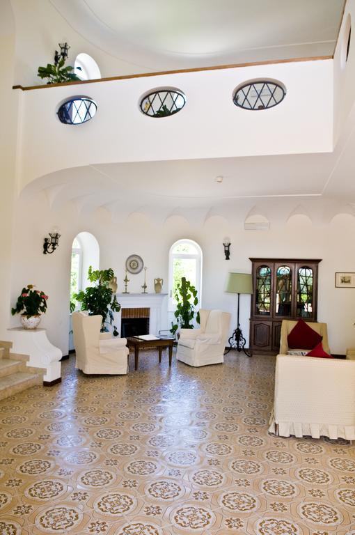 Hotel Villa Sarah Capri Esterno foto