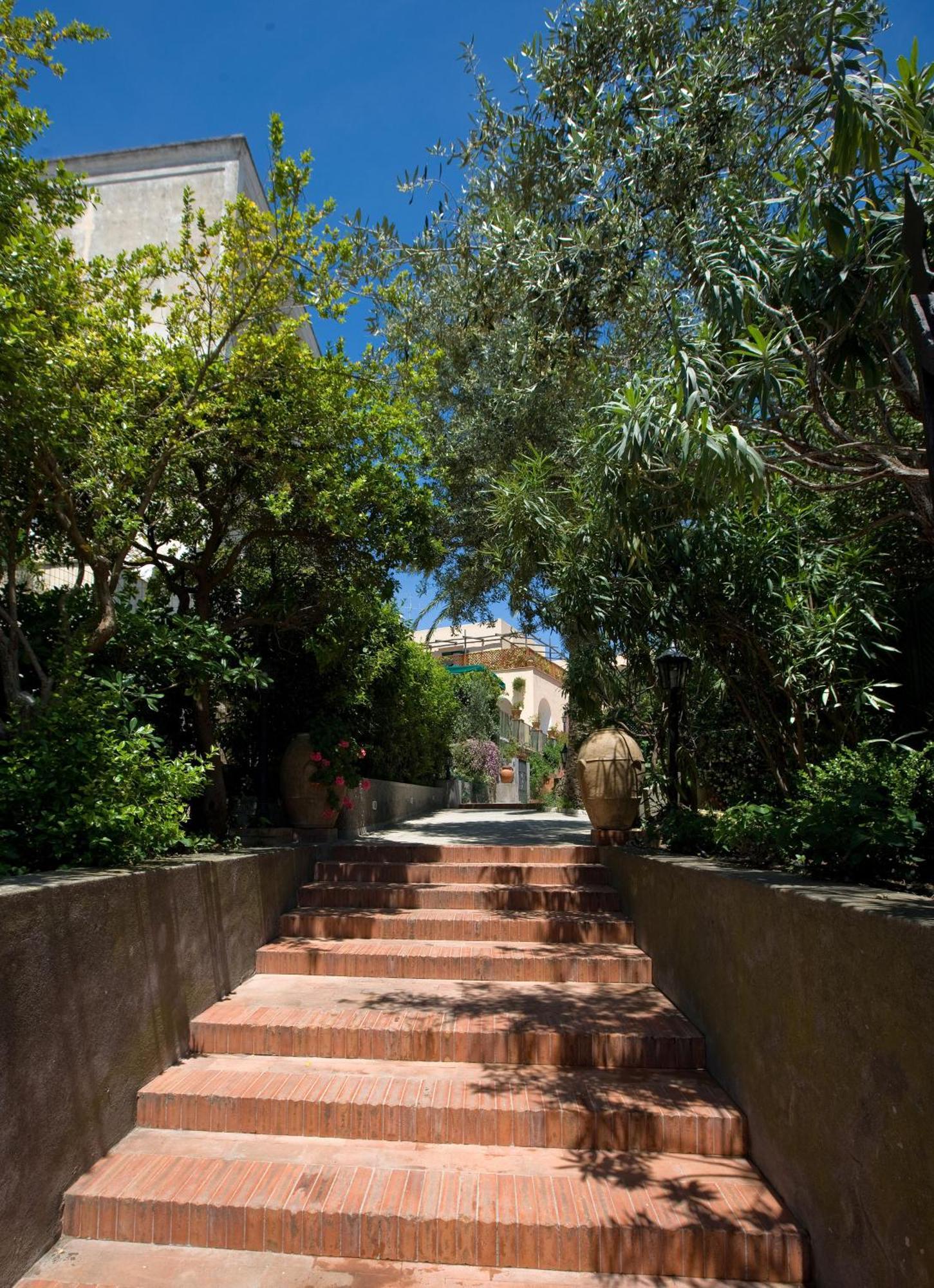 Hotel Villa Sarah Capri Esterno foto