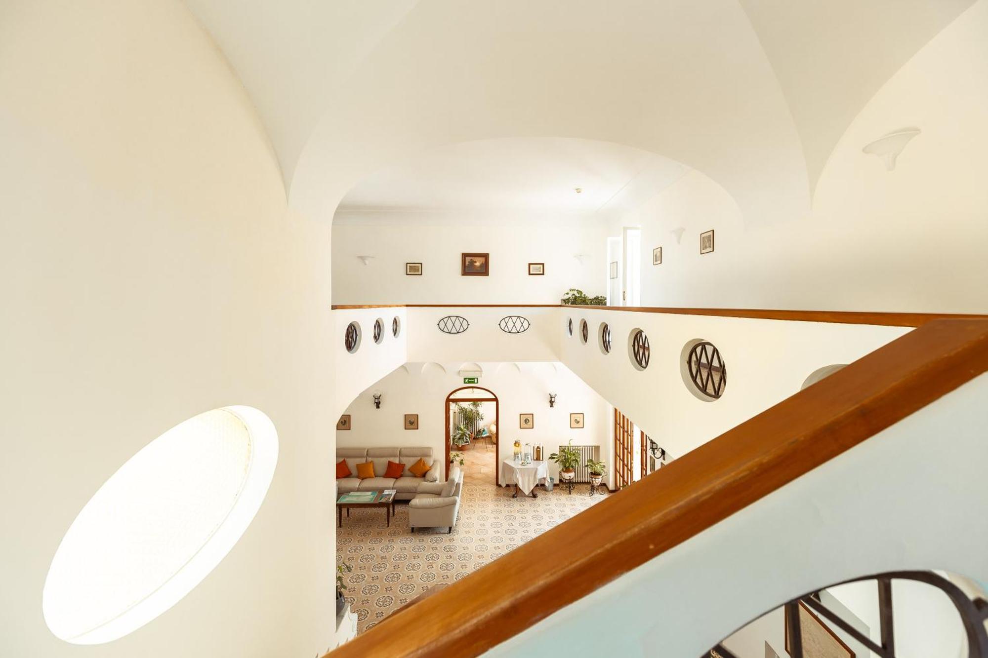 Hotel Villa Sarah Capri Esterno foto