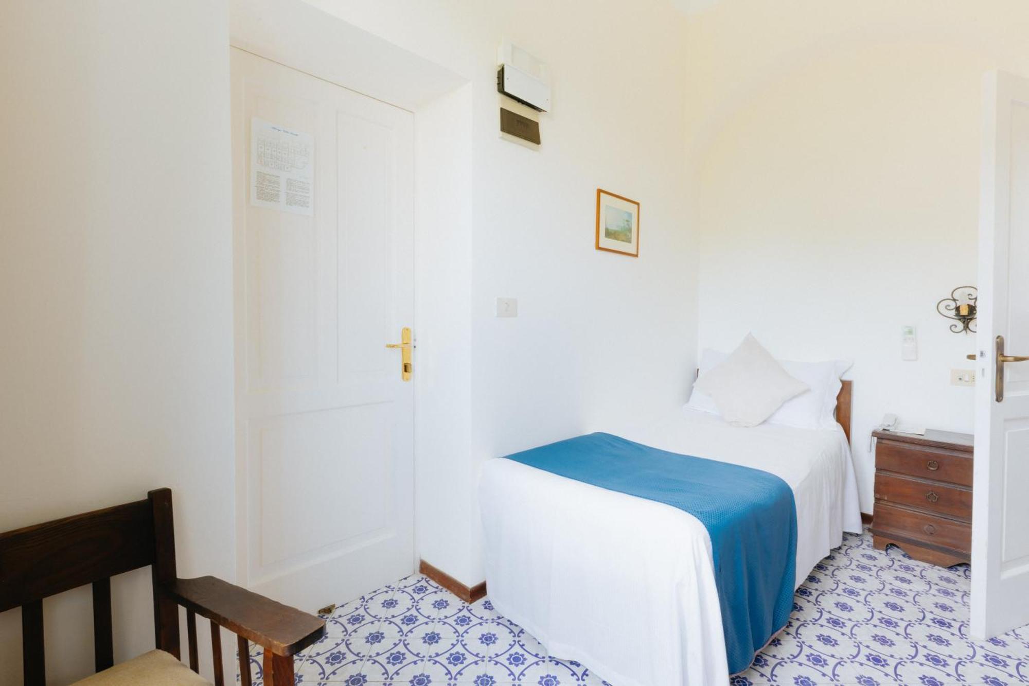Hotel Villa Sarah Capri Esterno foto