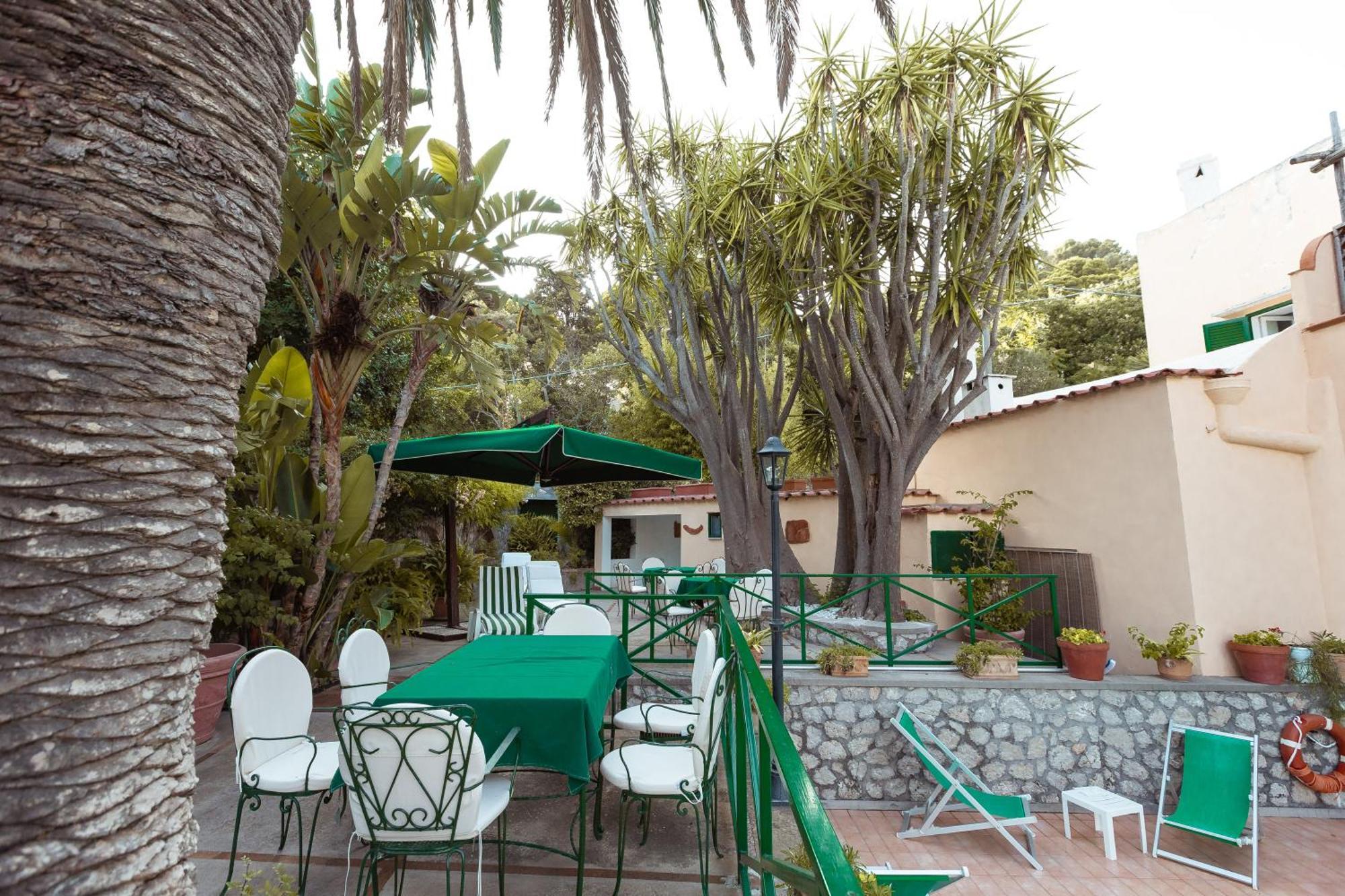 Hotel Villa Sarah Capri Esterno foto