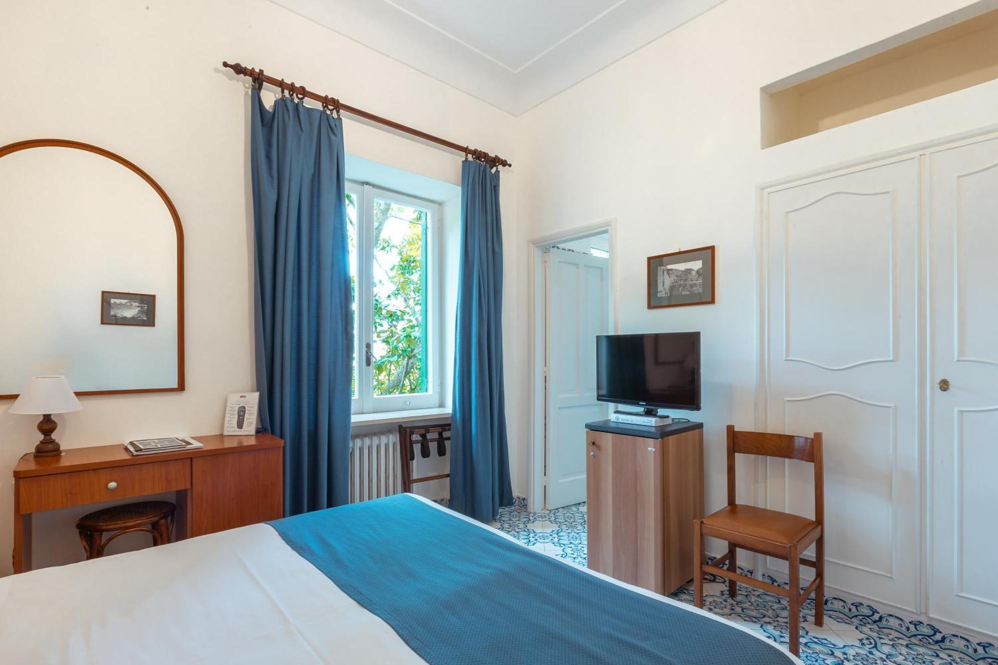 Hotel Villa Sarah Capri Esterno foto