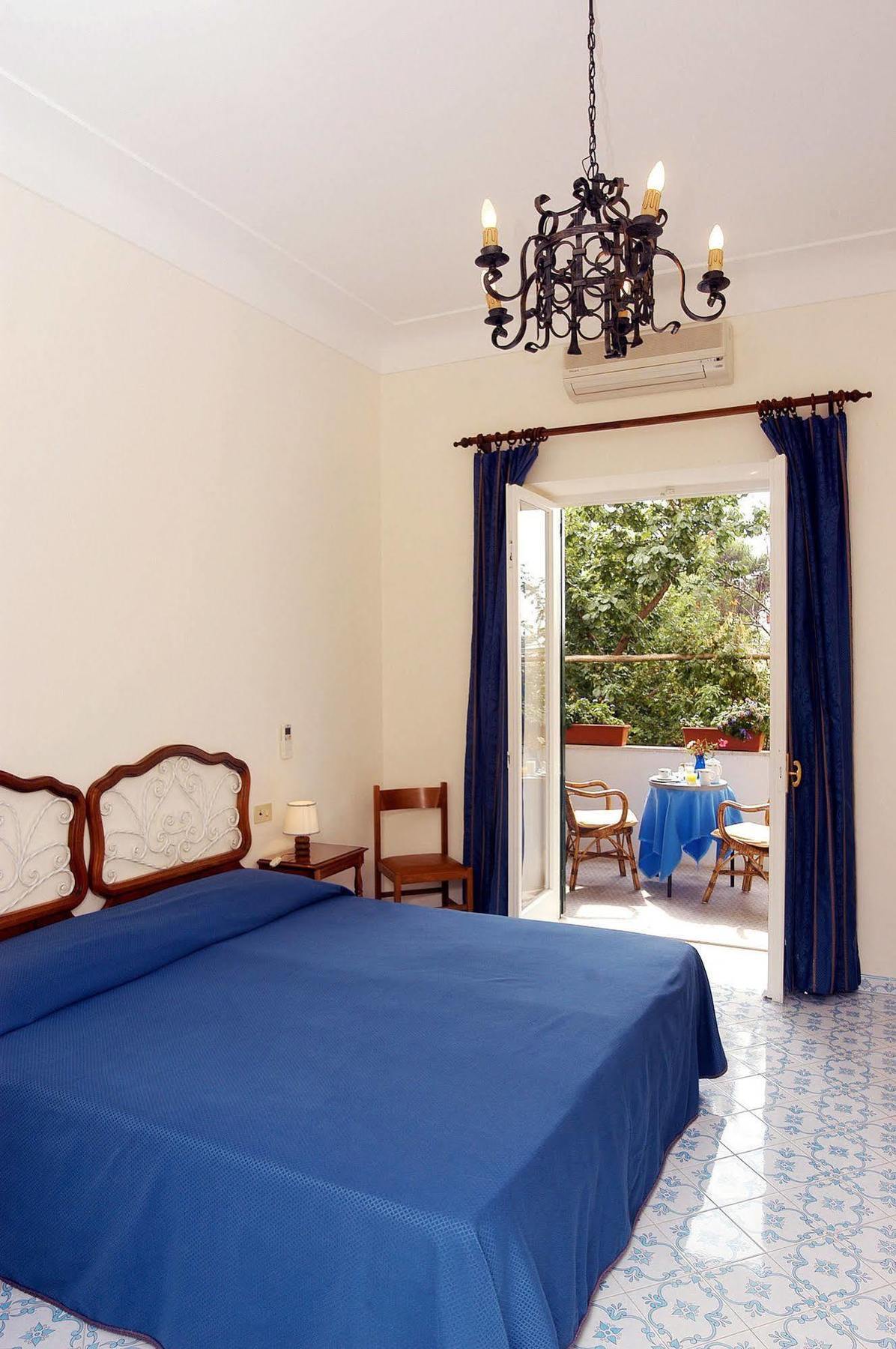 Hotel Villa Sarah Capri Camera foto
